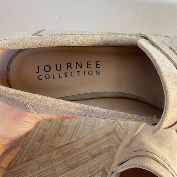 Journee Collection Block Heel Loafers Sz 8 Faux Suede Taupe - Picture 7 of 10